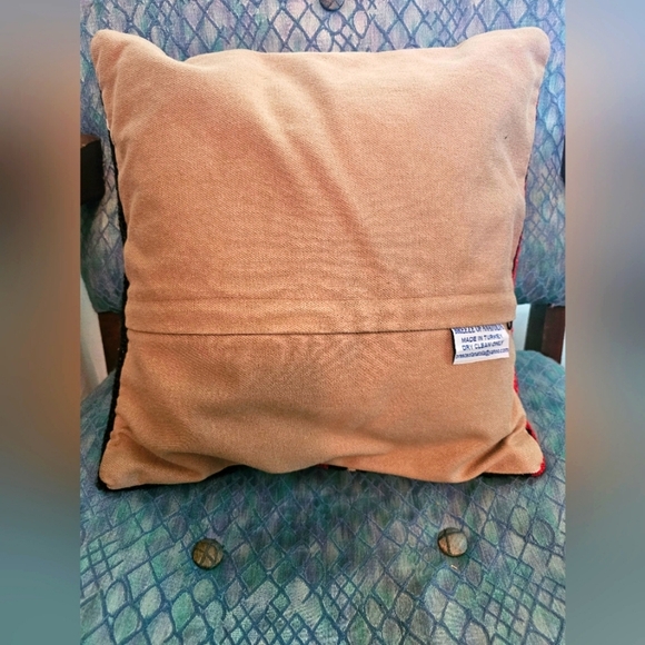 Aztec Striped Turkish Pillow - Breeze of Anatolia - Picture 4 of 5